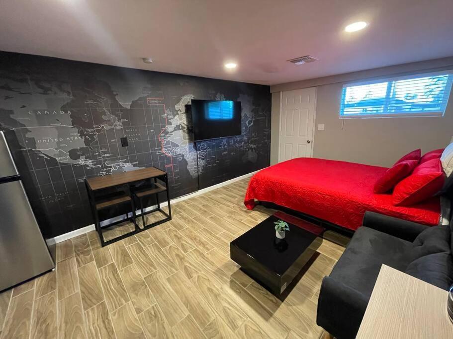 New Midtown Modern Studio With Backyard Phoenix Exterior photo