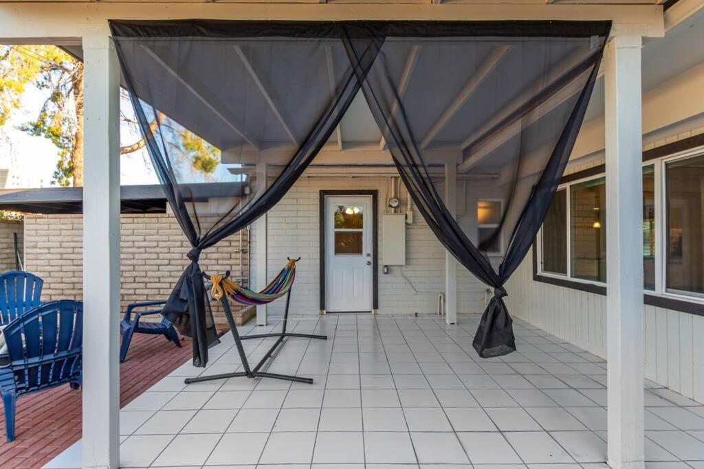 New Midtown Modern Studio With Backyard Phoenix Exterior photo