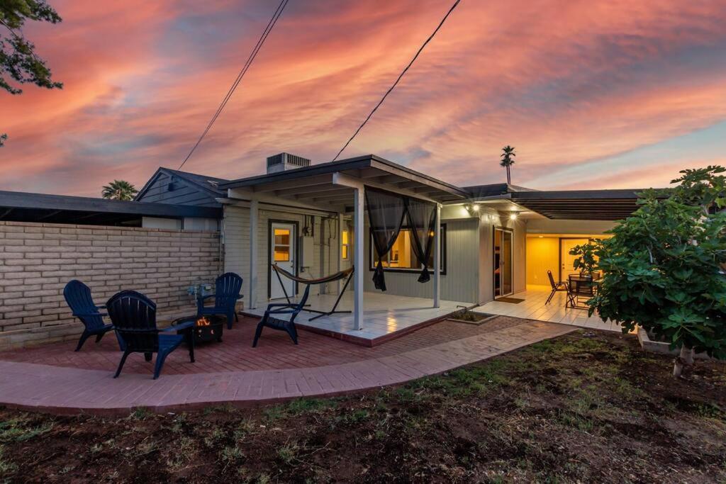 New Midtown Modern Studio With Backyard Phoenix Exterior photo